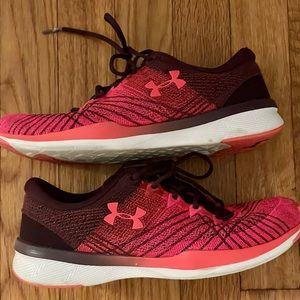 Under armour sneakers 7.5 pink purple